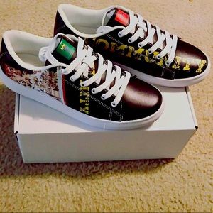 Community “Palace” Unisex Lowtops